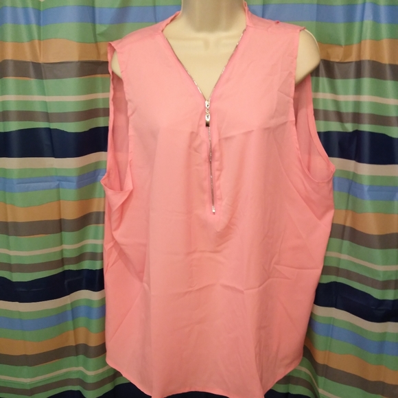 Beautiful soft silk like blouse - Picture 2 of 2